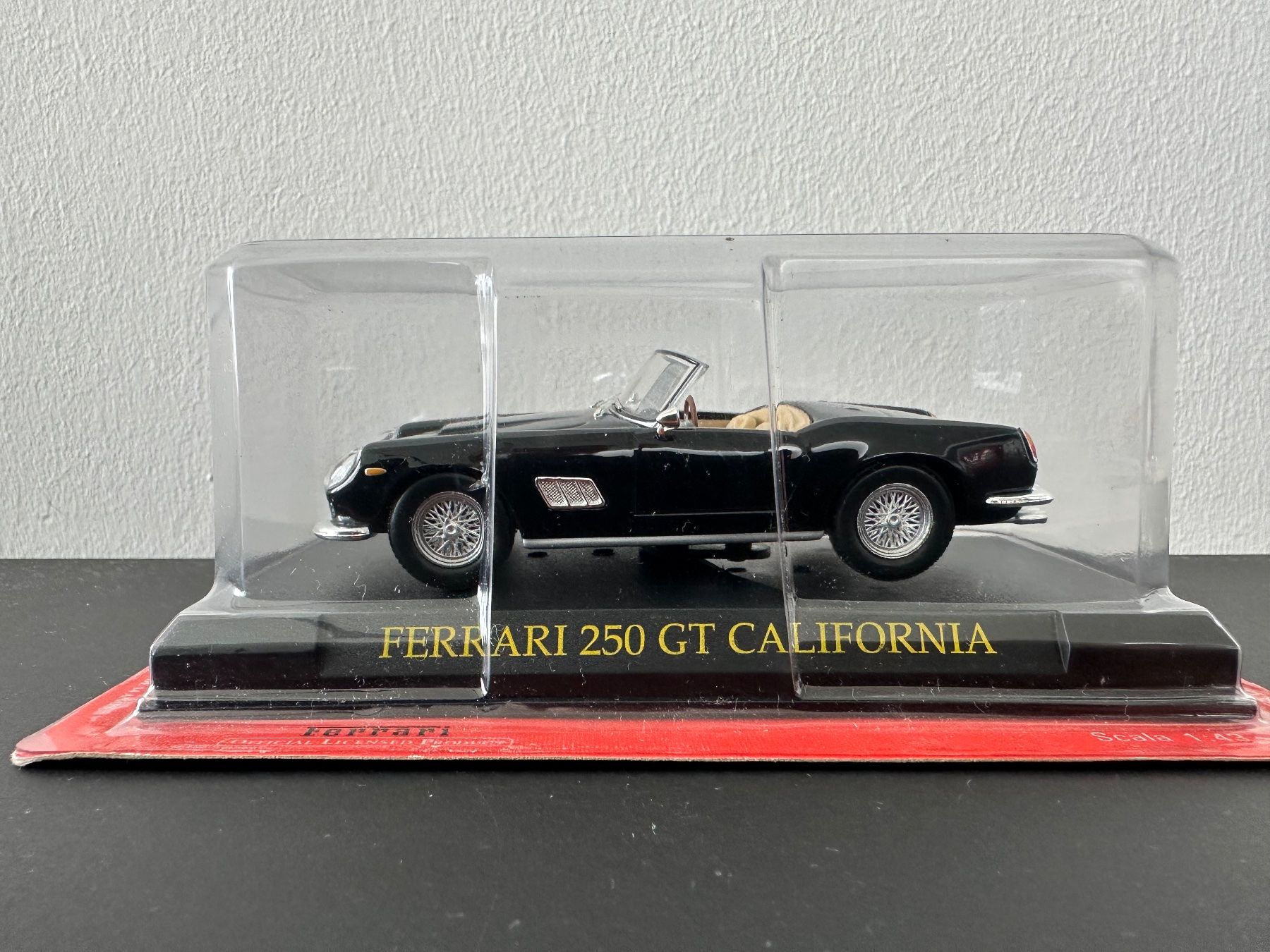 Ferrari Modellautos: Ferrari 250 GT California – Neu (gemäss Beschreibung) aus Bern von 77nevs