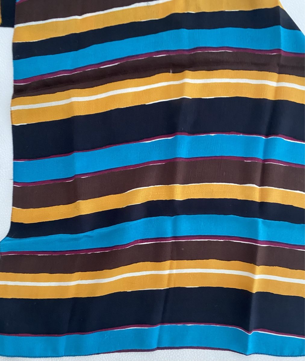 Foulard & Sciarpe: Seiden Schal 🌸 – Usato da Opfikon venduto da Luis144 2