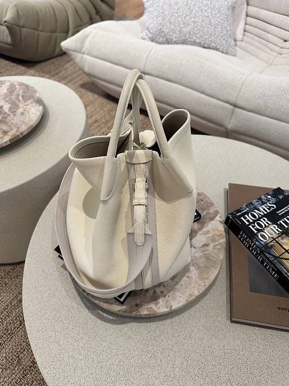 Loro Piana Borse: LORO PIANA BALE TASCHE – Nuovo (secondo la descrizione) da Schwyz venduto da bofb 5