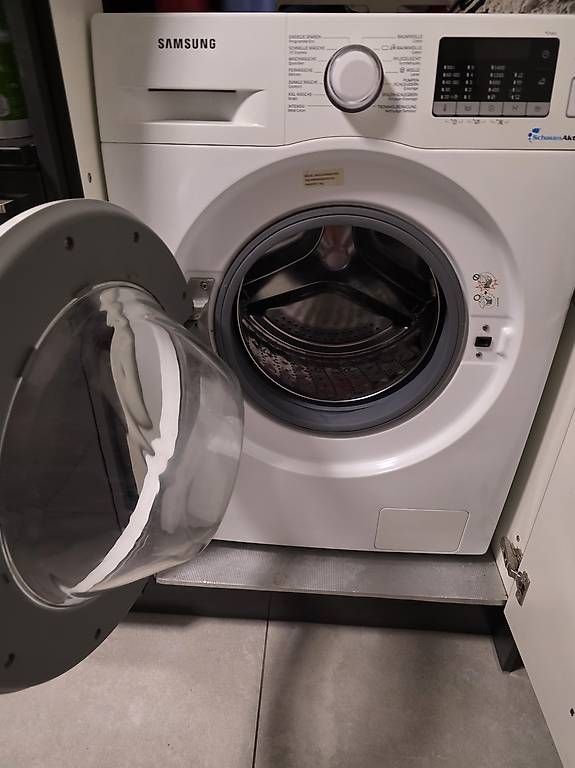 Lavatrici: Lave-linge Samsung 7 kg  1400 tr/min – Usato da La Chaux-de-Fonds venduto da DeJesusTati.17 1