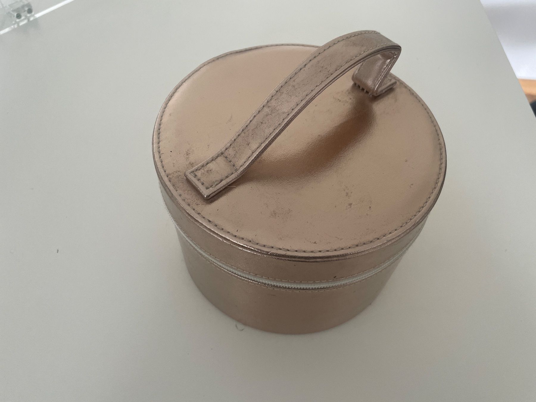 Custodie per cosmetici: Necessaire – Usato da Schaffhausen venduto da Kolibri023 2