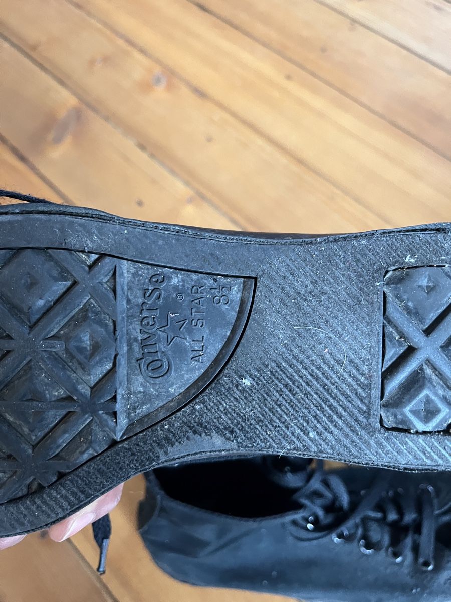 Converse Scarpe da uomo: Allstars Chucks – Usato da Bern venduto da Nina_Lou 1