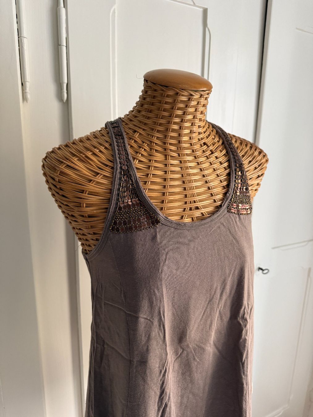 Top: DeFry 01 - Top taupe L – Usato da Zürich venduto da Diazaio 1