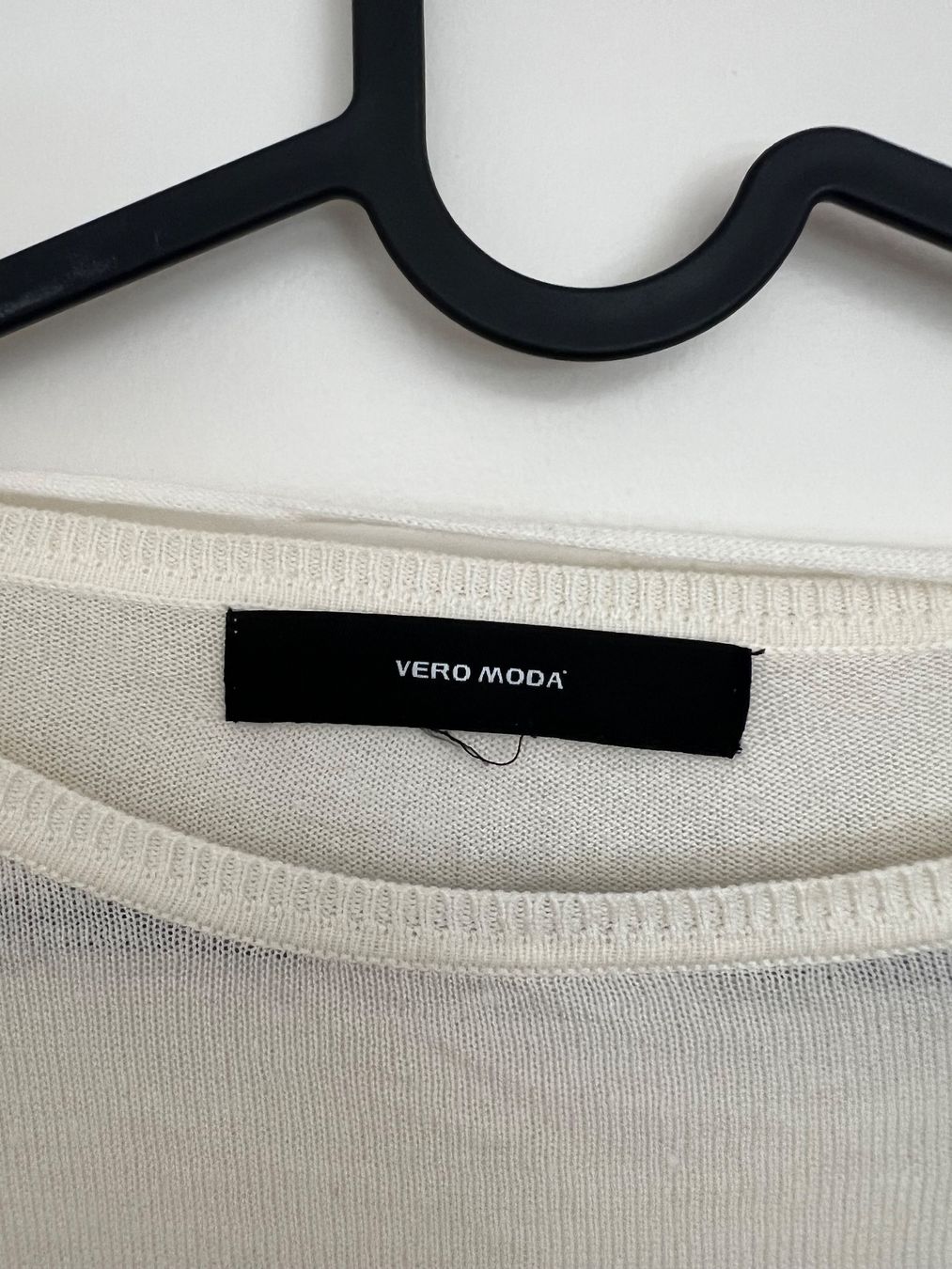 Pulls & Sweat-shirts: Pull VERO MODA blanc manches longues – D'occasion à Petit-Lancy par din_jh6k 2