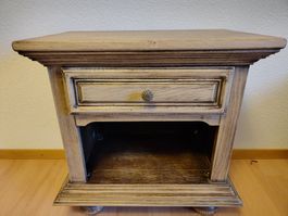 Nachttisch Shabby Chic Landhausstil
