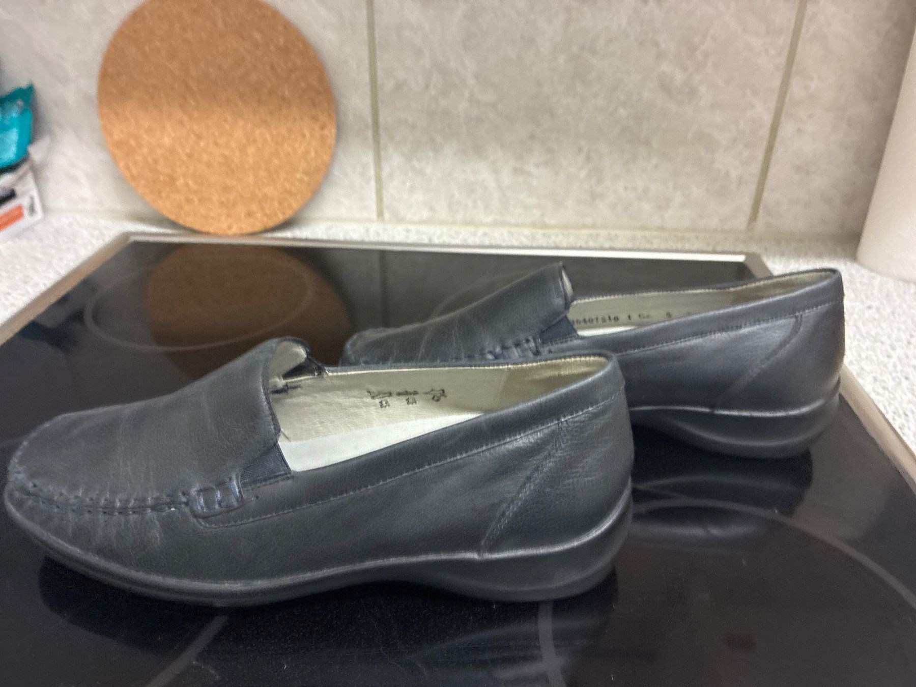 Scarpe da donna: Halbschuhe von Waldläufer, Grösse 5, schwarz – Nuovo (secondo la descrizione) da Zürich venduto da April4all 3