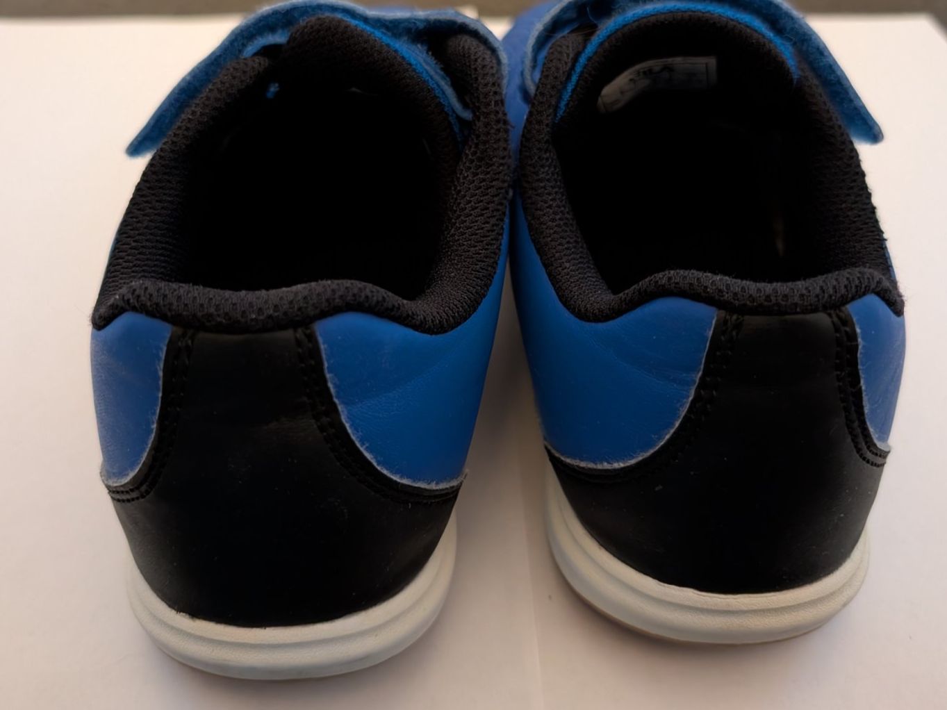 Fila Scarpe per ragazzi: Fila Hallenturnschuhe Gr 35 – Usato da Affoltern am Albis venduto da nyi_ph9f 2
