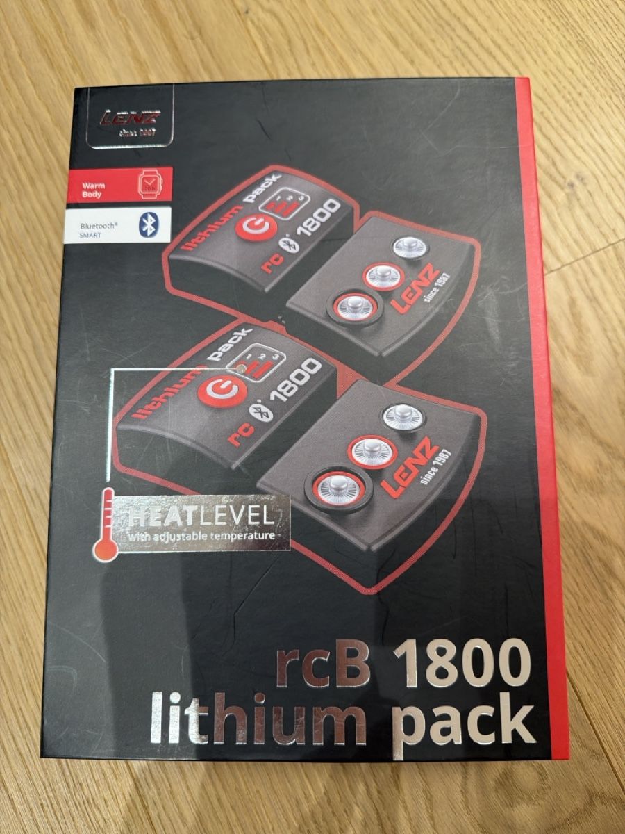Caricabatterie: Lenz Lithium Pack rcb 1800 mit 2 Sets Heizsystemen – Usato da Ennetbaden venduto da Katiusia