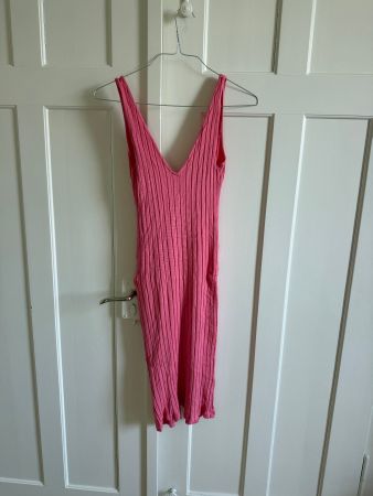 Pinkes Kleid von Edited