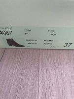 Bottines femme taille 37  Très bon état 