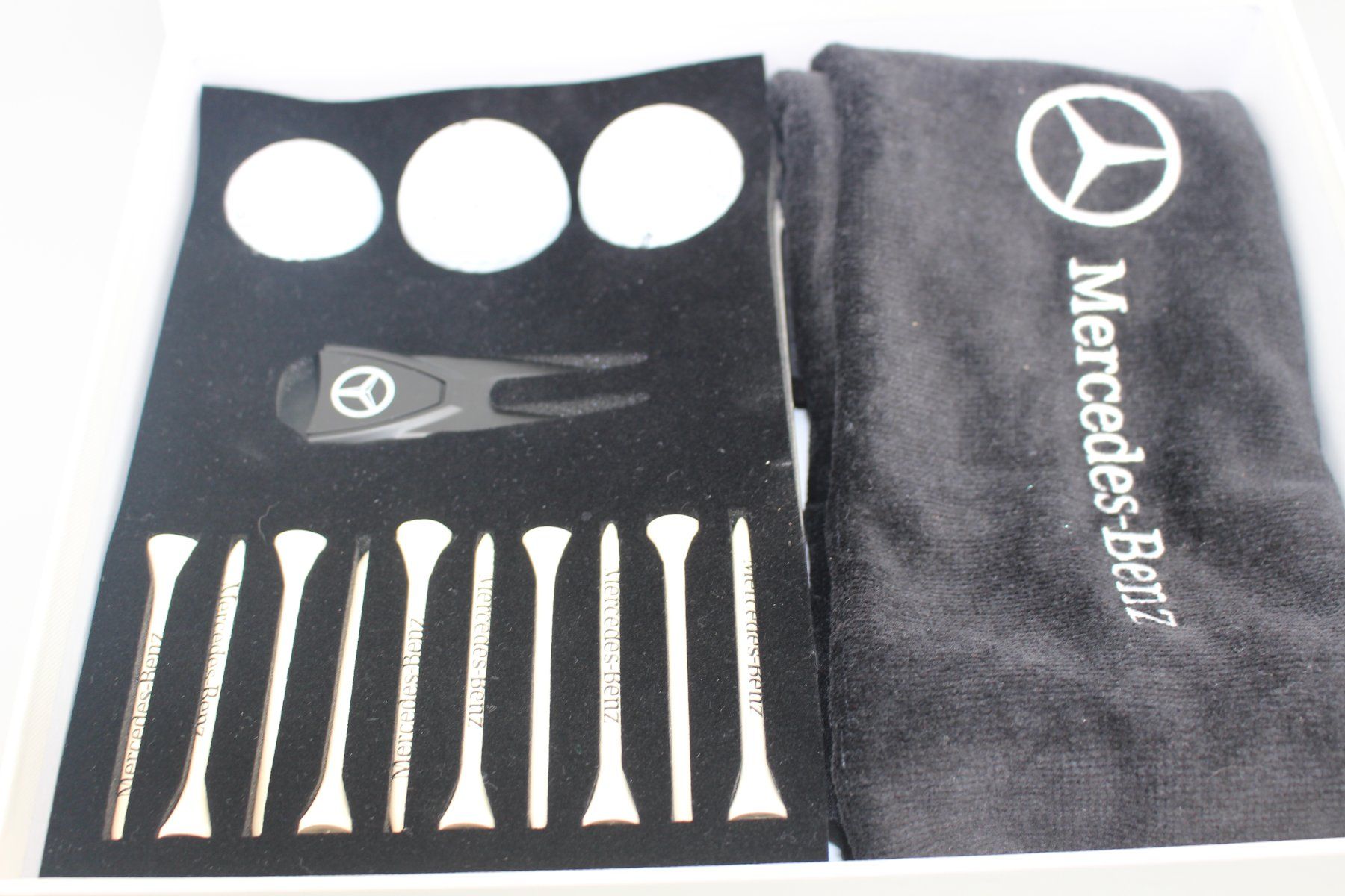 Taylor Made Mazze & Set: Mercedes-Benz Taylor Golf Set – Nuovo e nell'imballaggio originale da Bruettisellen venduto da Collector_Store 1