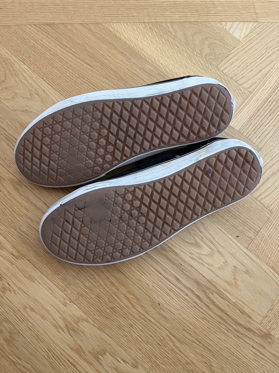 Vans Herrenschuhe: Vans Sneaker schwarz Gr. 43 Skateschuhe – Gebraucht aus Zürich von bretxo 7