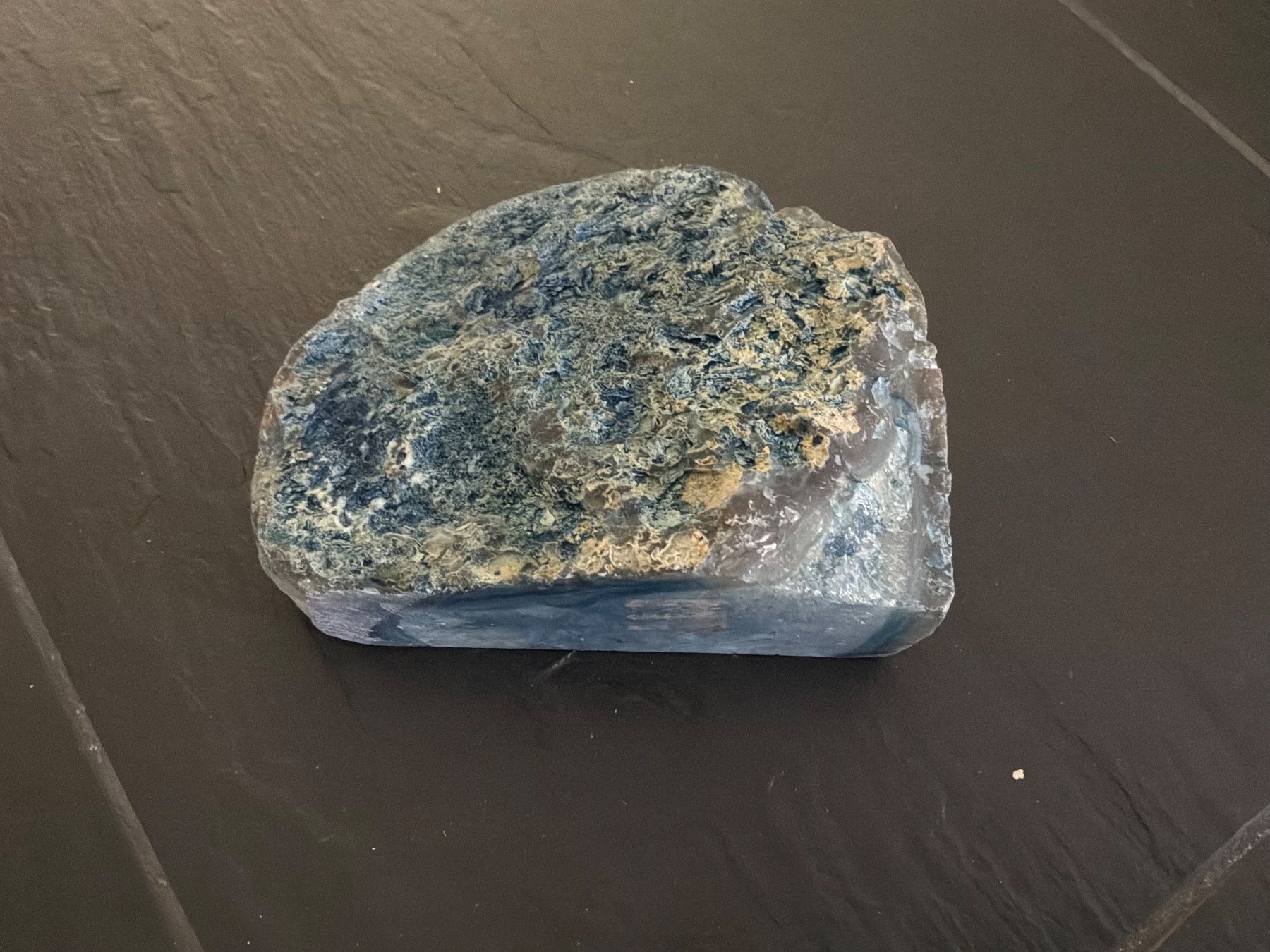 Pietre preziose: Blauer Dekorationsstein, ev. Apatit – Usato da Bremgarten AG venduto da Belana0 5