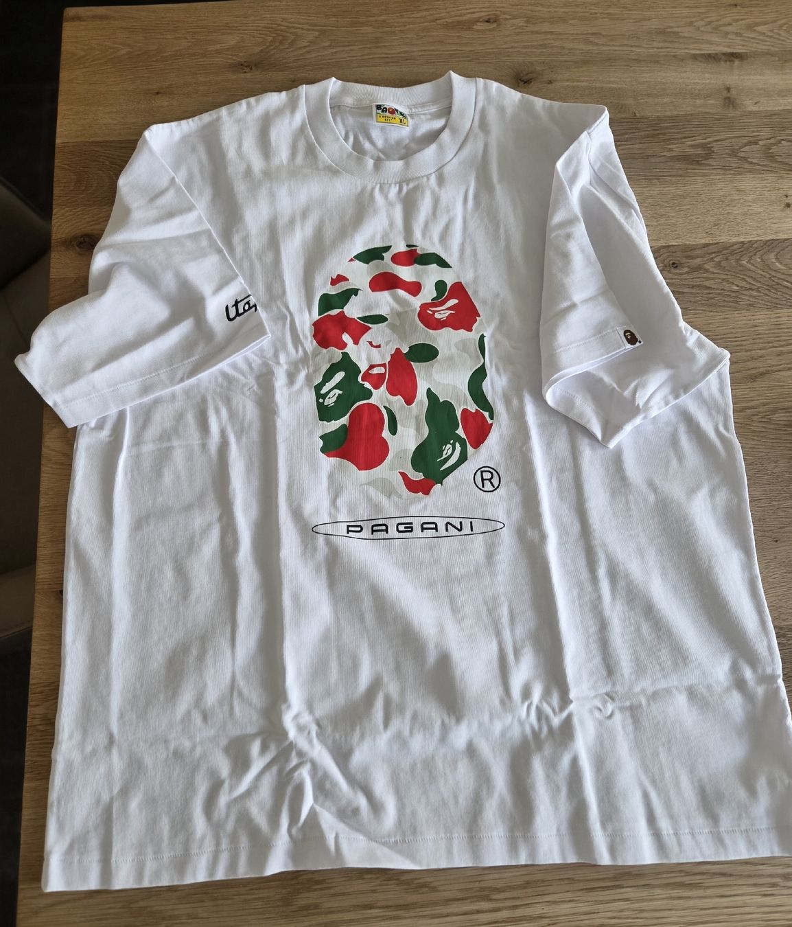 Bape T-shirt: Bape Pagani T-shirt XL – Nuovo e nell'imballaggio originale da Richterswil venduto da dantams