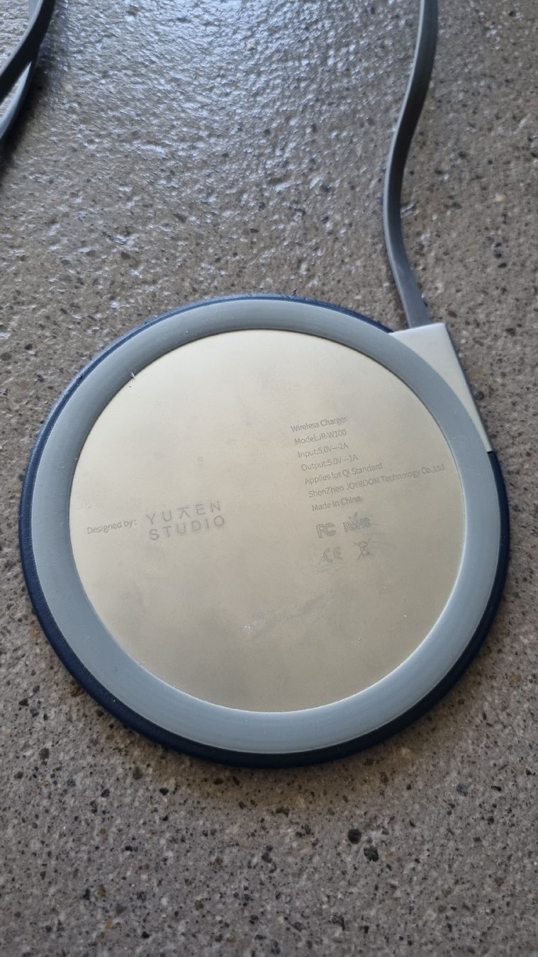 Caricabatterie: Ladegerät ohne einstecken - Wireless Charger Ladestation – Usato da Oberarth venduto da ArinaV 3