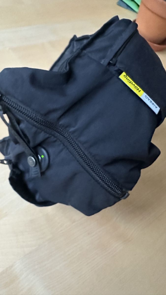 Caschi: Hövding Fahrrad Helm Airbag – Usato da Zürich venduto da stu_g8dx 4