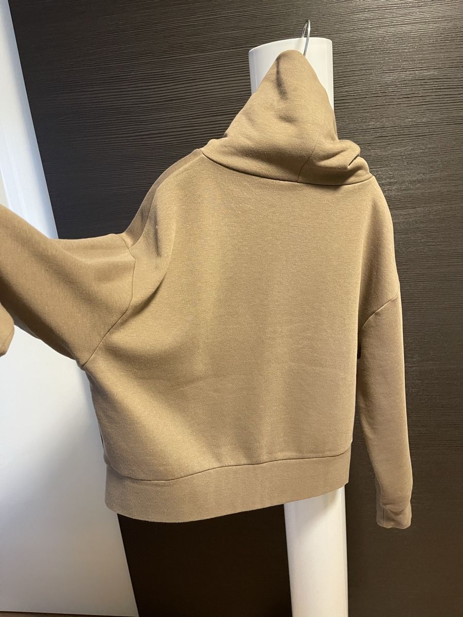 Zara Pullover & Sweatshirts: Zara pullover Grösse L – Gebraucht aus Dübendorf von olh_rs5r 1