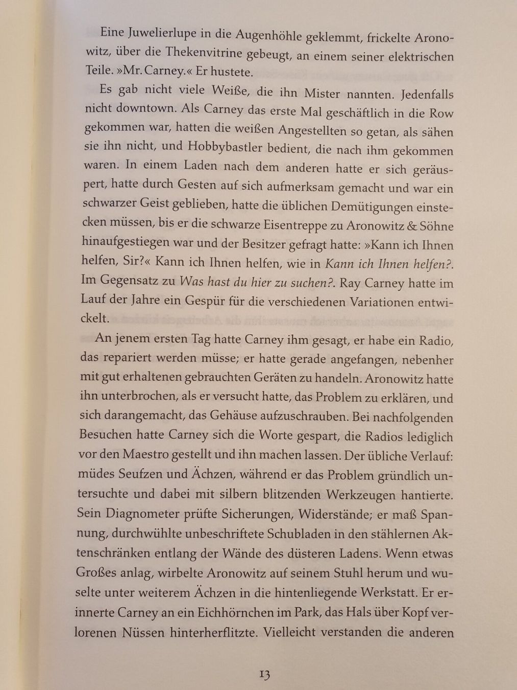 Bücher: Harlem Shuffle - Colson Whitehead - Hanser – Gebraucht aus Zürich von loosebone 7