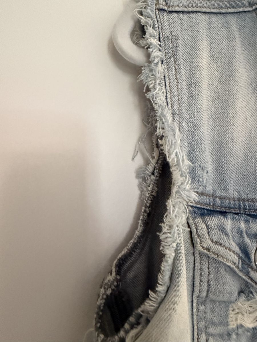 Zara Gilet & Giacche senza maniche: Jeansweste Zara Basic blau Used-Look – Usato da Büttikon AG venduto da jen_g5s9 5