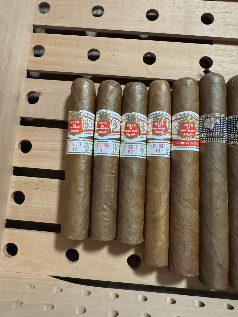 Sigari: Hoyo Epicure No1 – Usato da Winterthur venduto da kri_p7y2 4