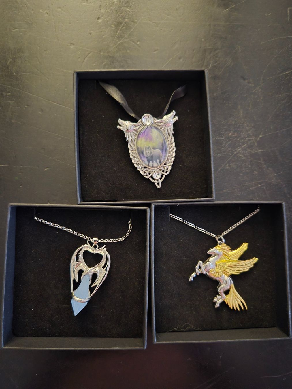 Pendentifs: Lot pendentifs féeriques – Neuf (Voir description) à Bévilard par CONTRESENS
