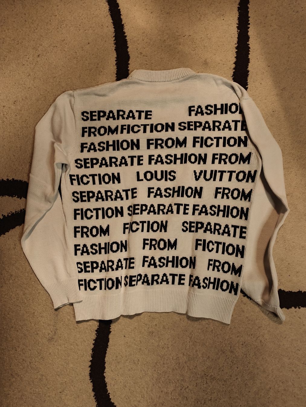 Maglioni & Felpe: Louis Vuitton Pullover, Grösse S – Usato da Einsiedeln venduto da RaphaelSimeon 1