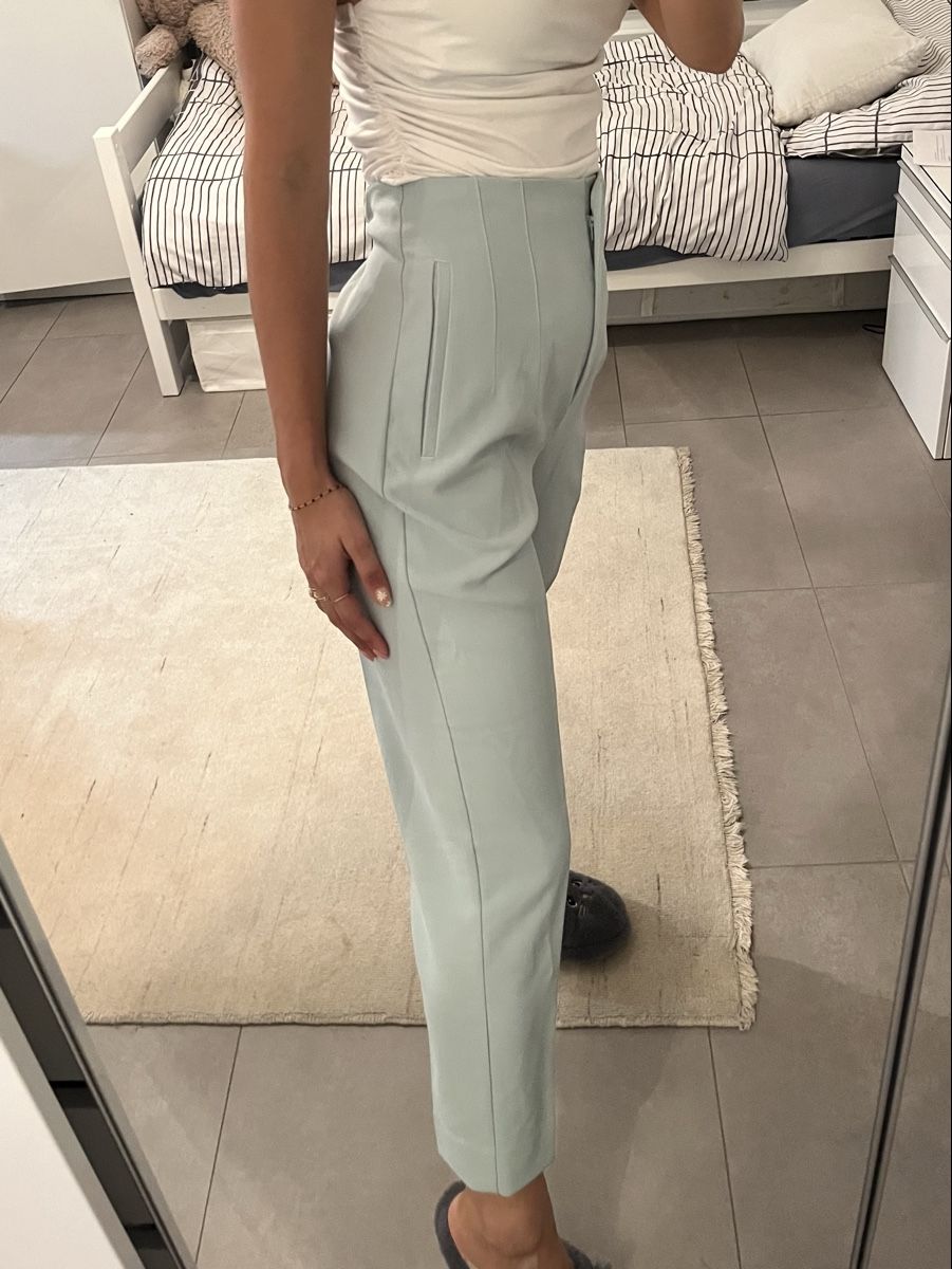 Zara Pantaloni: Pantalon Zara élégant, taille M – Nuovo (secondo la descrizione) da Aigle venduto da sow_m7gm 2