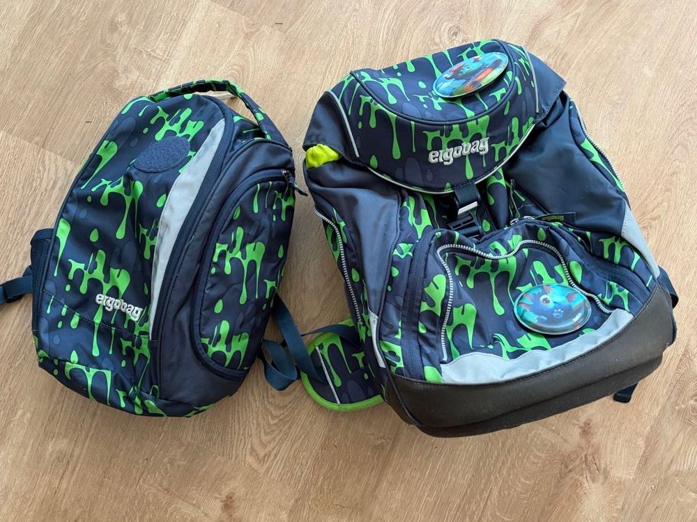 Ergobag Sacs à dos: Ergobag Schulthek mit Schwimmsack – D'occasion à Uster par qwerti3