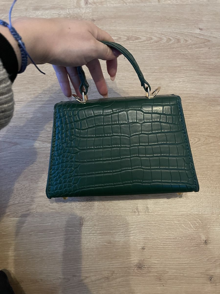 Shein Borse da donna: Handtasche, Grün Kroko Optik, Mini Bag! – Usato da Bremgarten AG venduto da arl_8nbf 3
