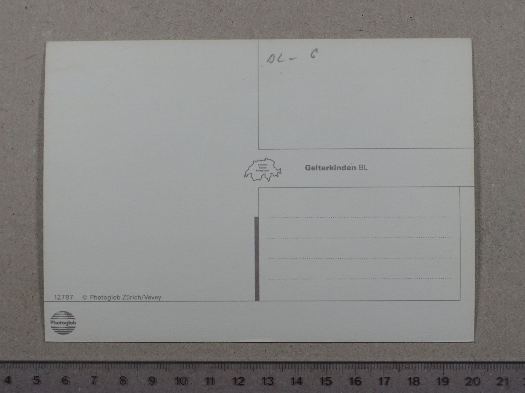 Ansichtskarten: Gelterkinden BL, Brunnen, Kirche, Autos – Gebraucht aus Lenzburg von fh1 1
