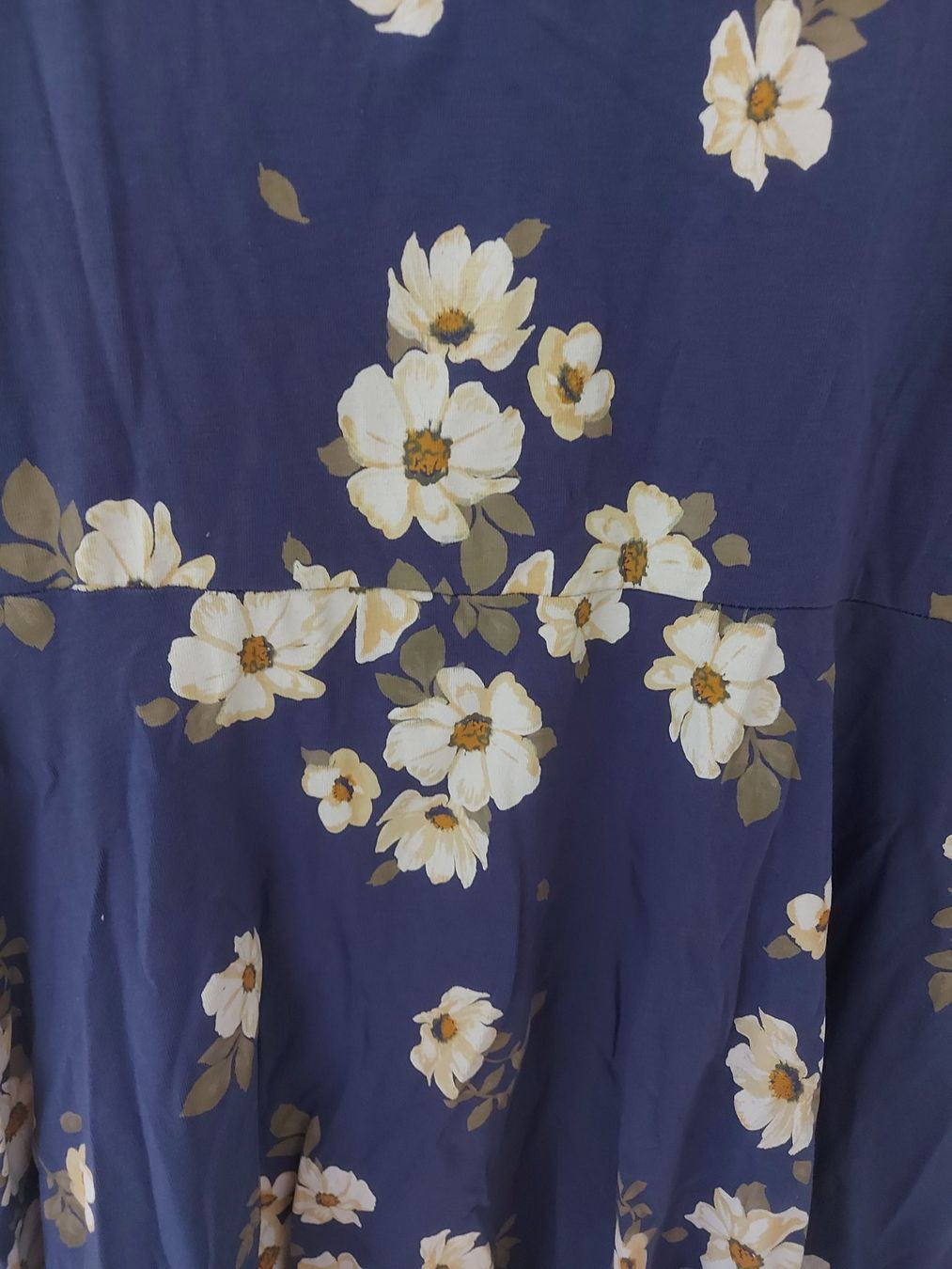 C&A Kleider: Robe patineuse à fleurs – Neu (gemäss Beschreibung) aus Le Mont-Pèlerin von jux_x96b 2