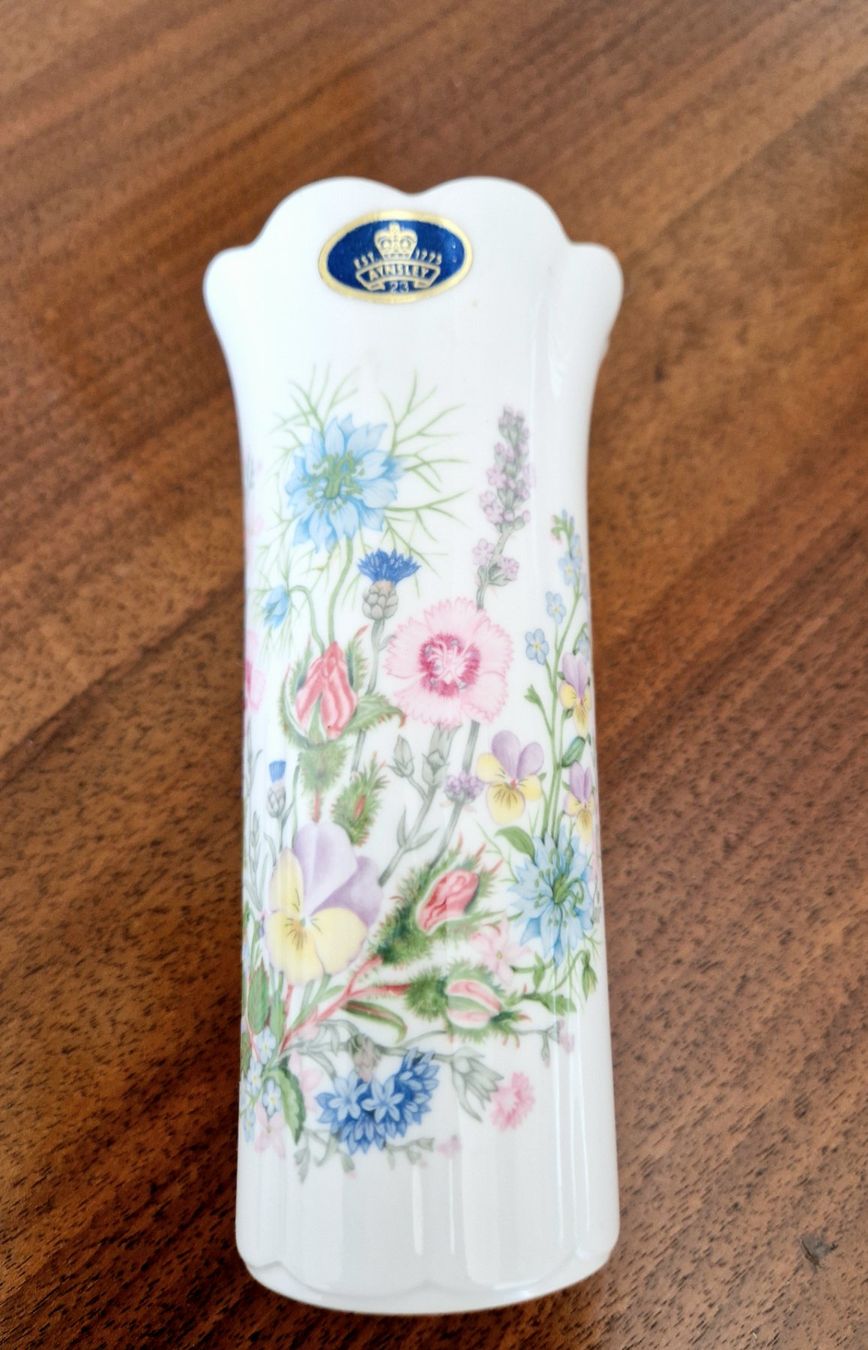 Vasen & Gefässe: Vase Wild  Tudor – Gebraucht aus Bern von Antikbatik 1