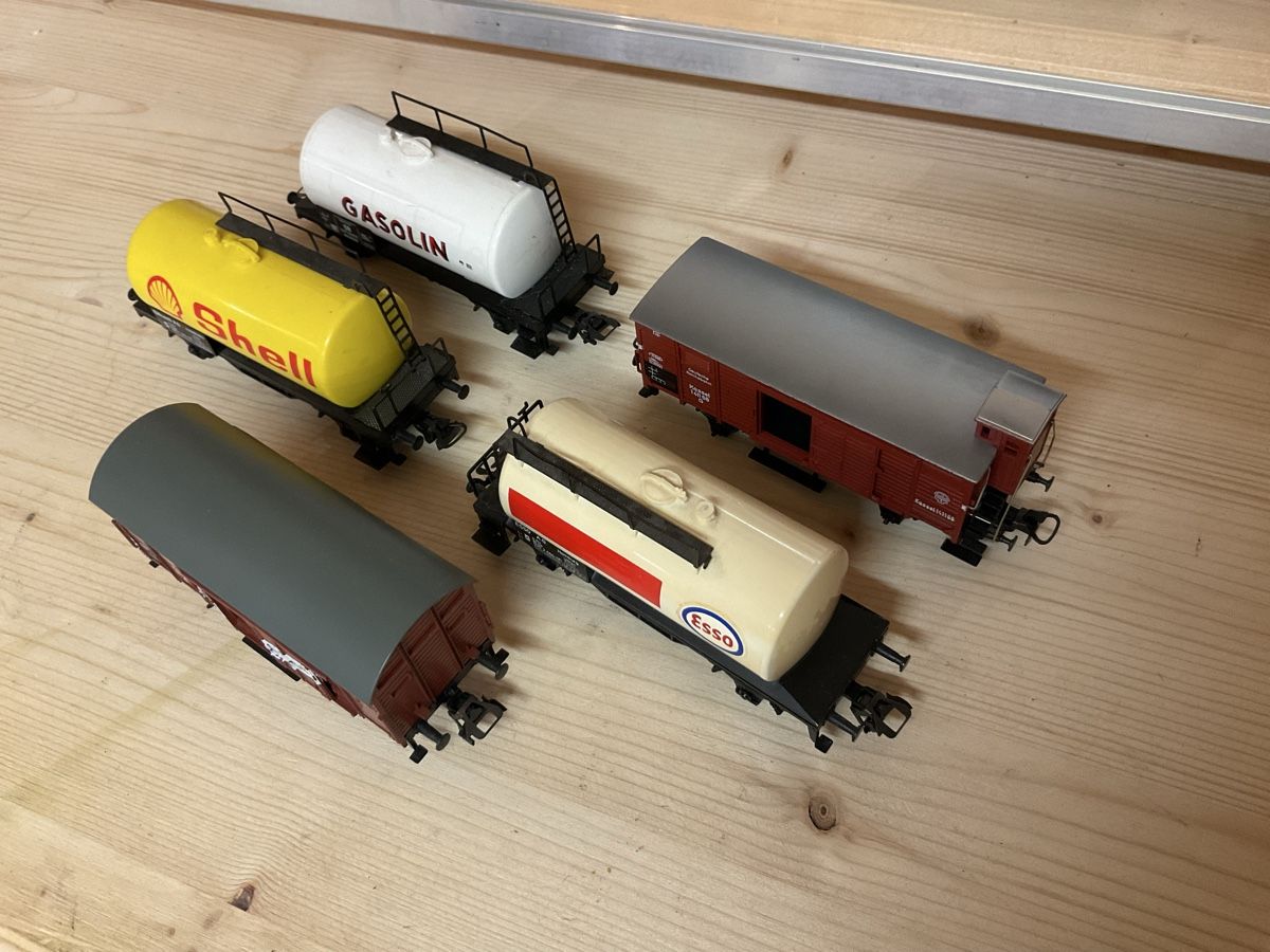 Märklin Modellini di ferrovie: 5 x Güterwagen  – Nuovo (secondo la descrizione) da Wald ZH venduto da Sbbemilio 5
