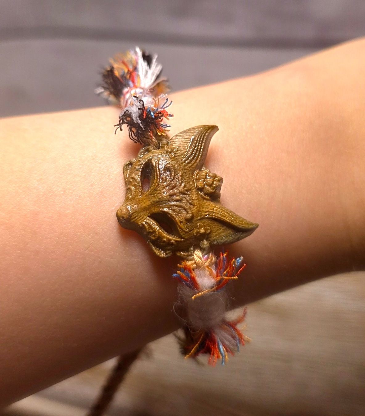 Bracciali & Braccialetti: Makramee Holz Fuchs Armband – Nuovo e nell'imballaggio originale da Matzingen venduto da Shay_Crystalz 2