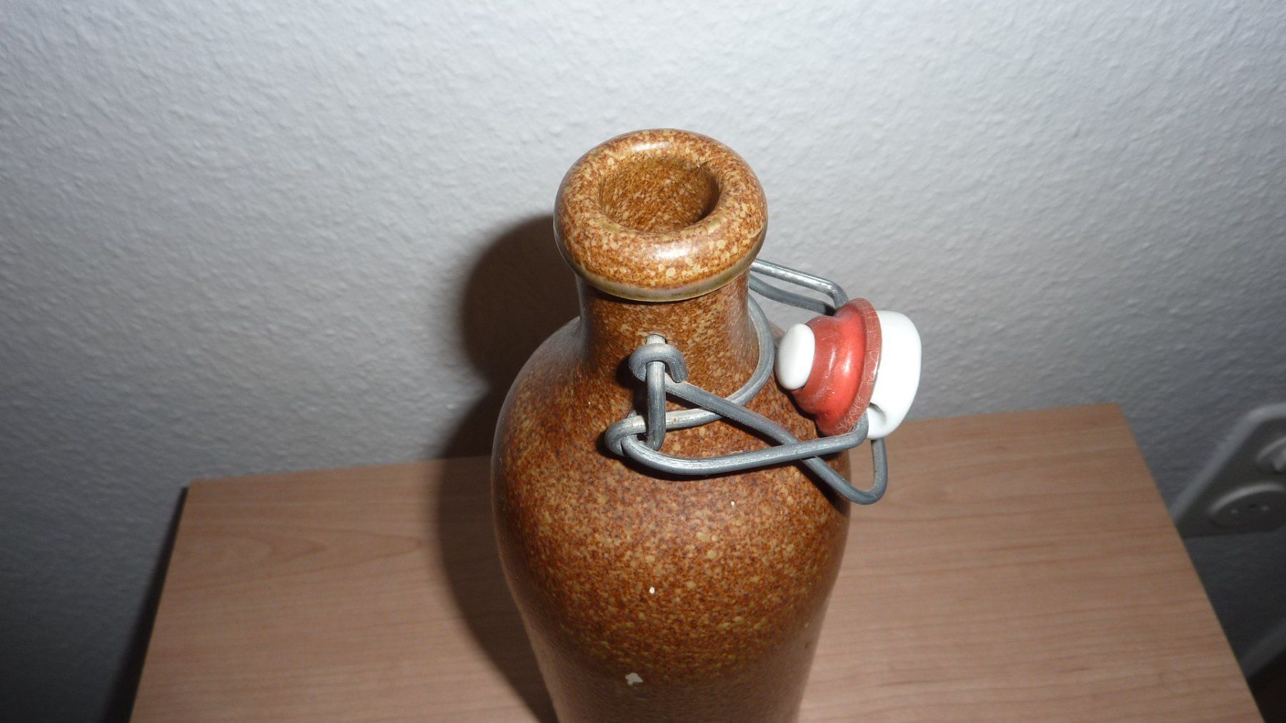 Bicchieri, Caraffe & Bottiglie: braune bügelflasche – Nuovo (secondo la descrizione) da Füllinsdorf venduto da pmarkus 3
