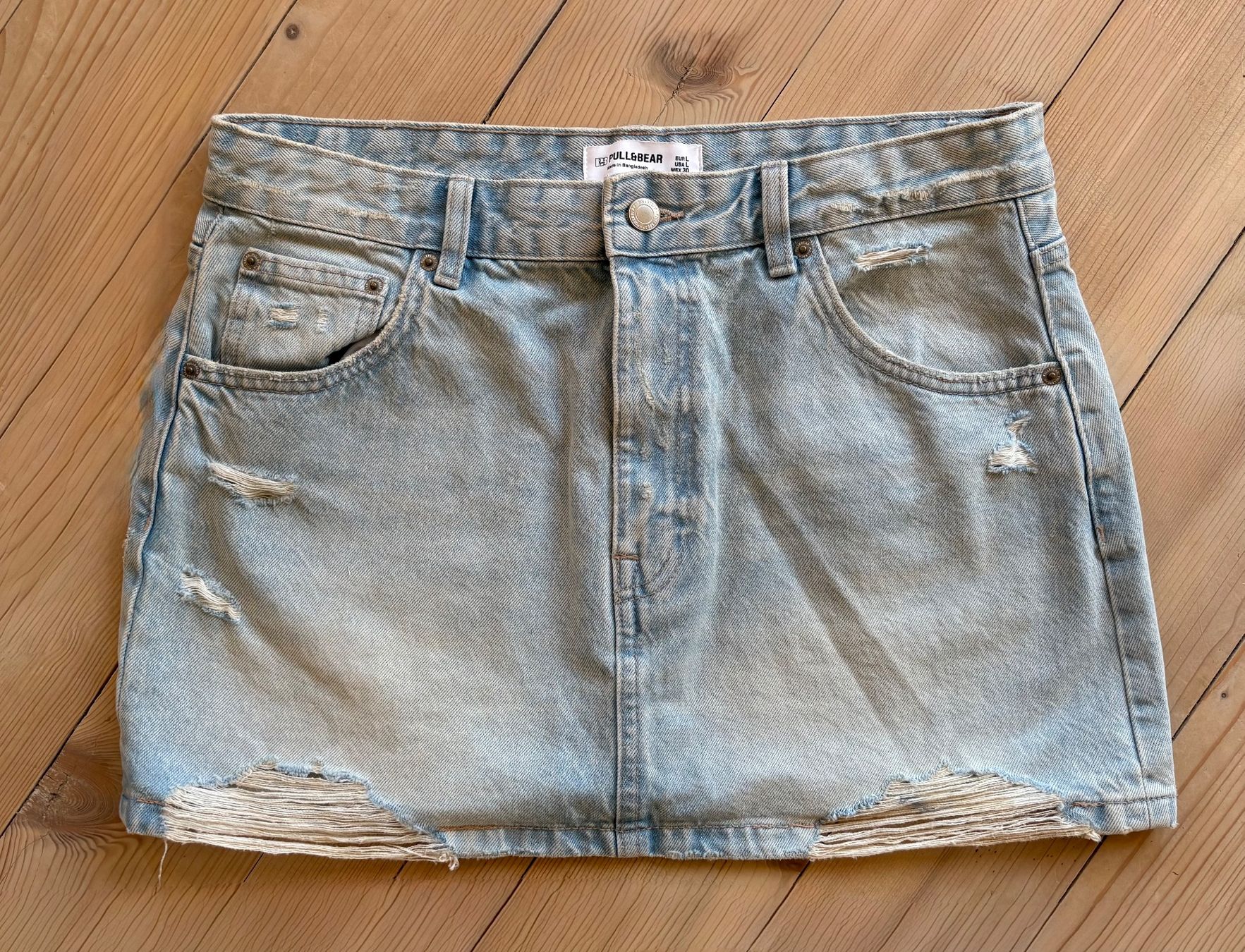 Pull&Bear Jupes: Rock /Minirock Pull&Bear,Jeans washed,Gr.L – D'occasion à Siblingen par Vany_McDougall 1