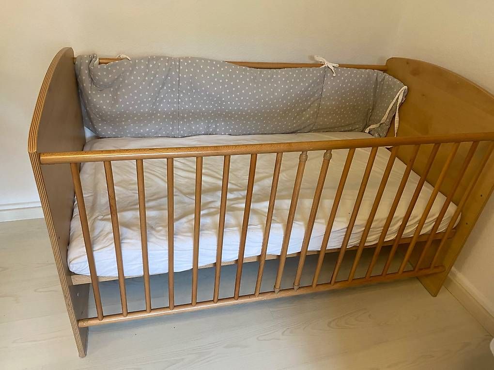 Letti: Baby-/Kinderbett – Usato da Winterthur venduto da Chr_mnf2