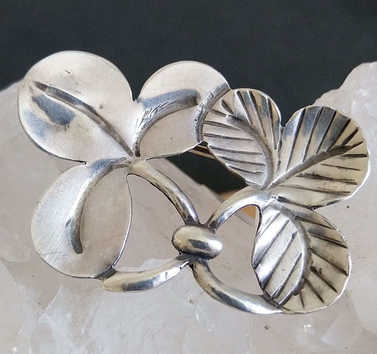 Broschen & Nadeln: BROSCHE KLEEBLATT IN SILBER 925 800 – Gebraucht aus Romanshorn von BoutiqueA 3