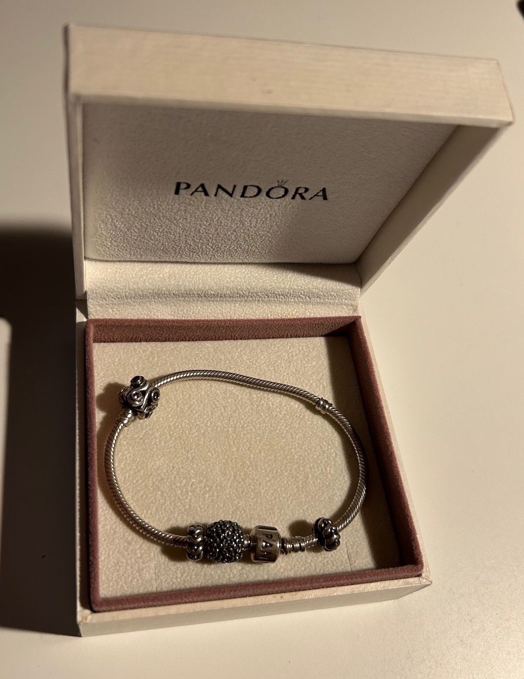 Pandora Bracciali & Braccialetti: PANDORA Armband in Originalverpackung – Nuovo (secondo la descrizione) da Steinmaur venduto da Hummer77 5
