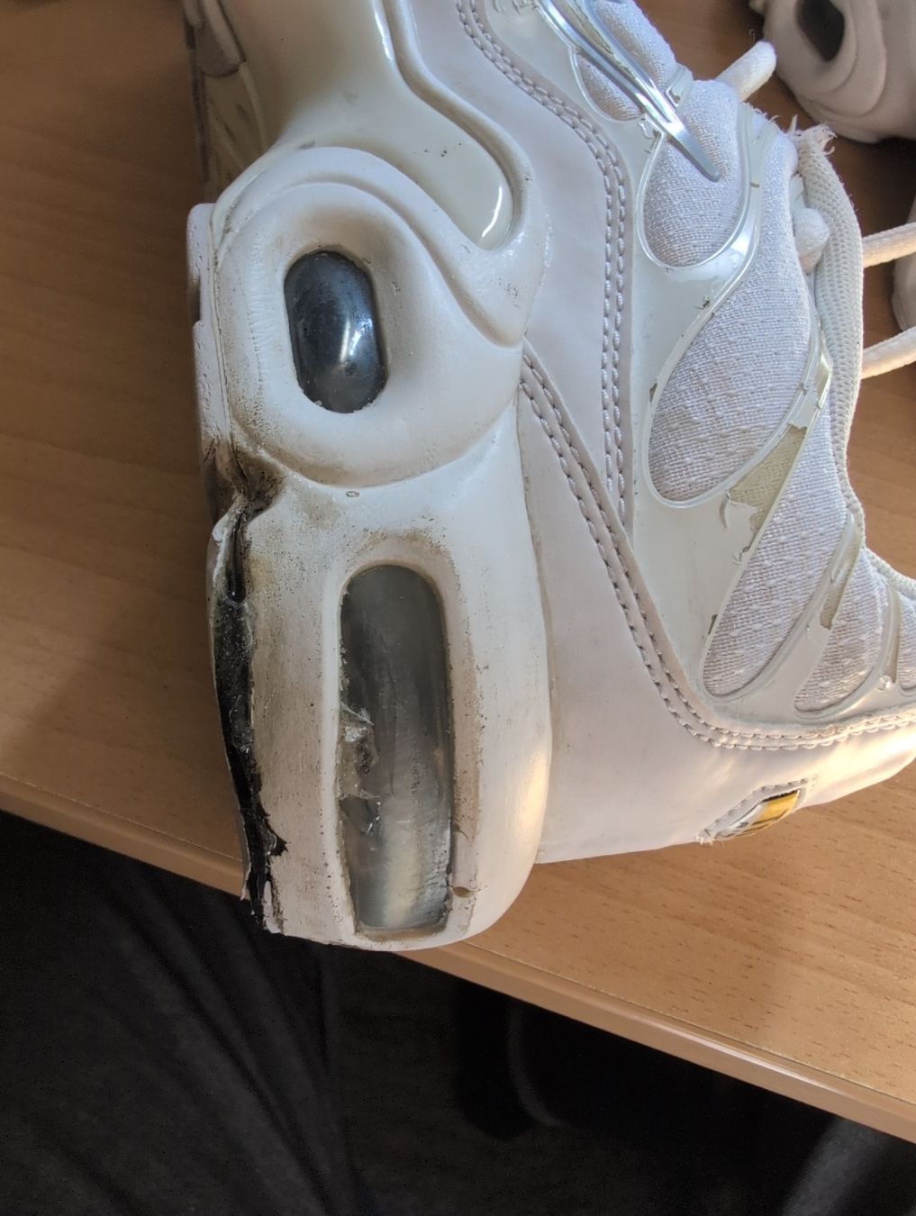Nike Herrenschuhe: Baskets blanches 39 répare – Defekt aus Montreux von kambio 6