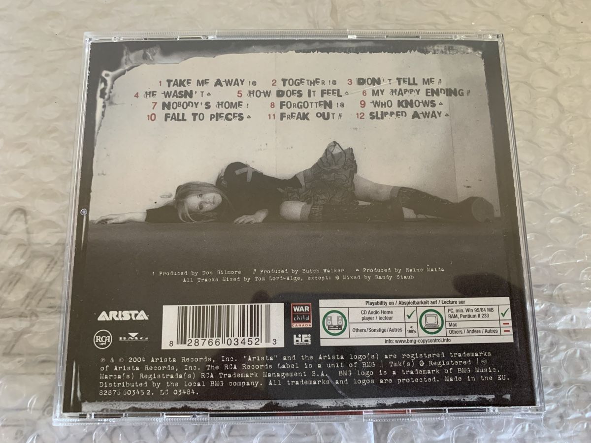 CD: Avril Lavigne - Under my Skin CD – Usato da Thun venduto da mar_6vkg 1