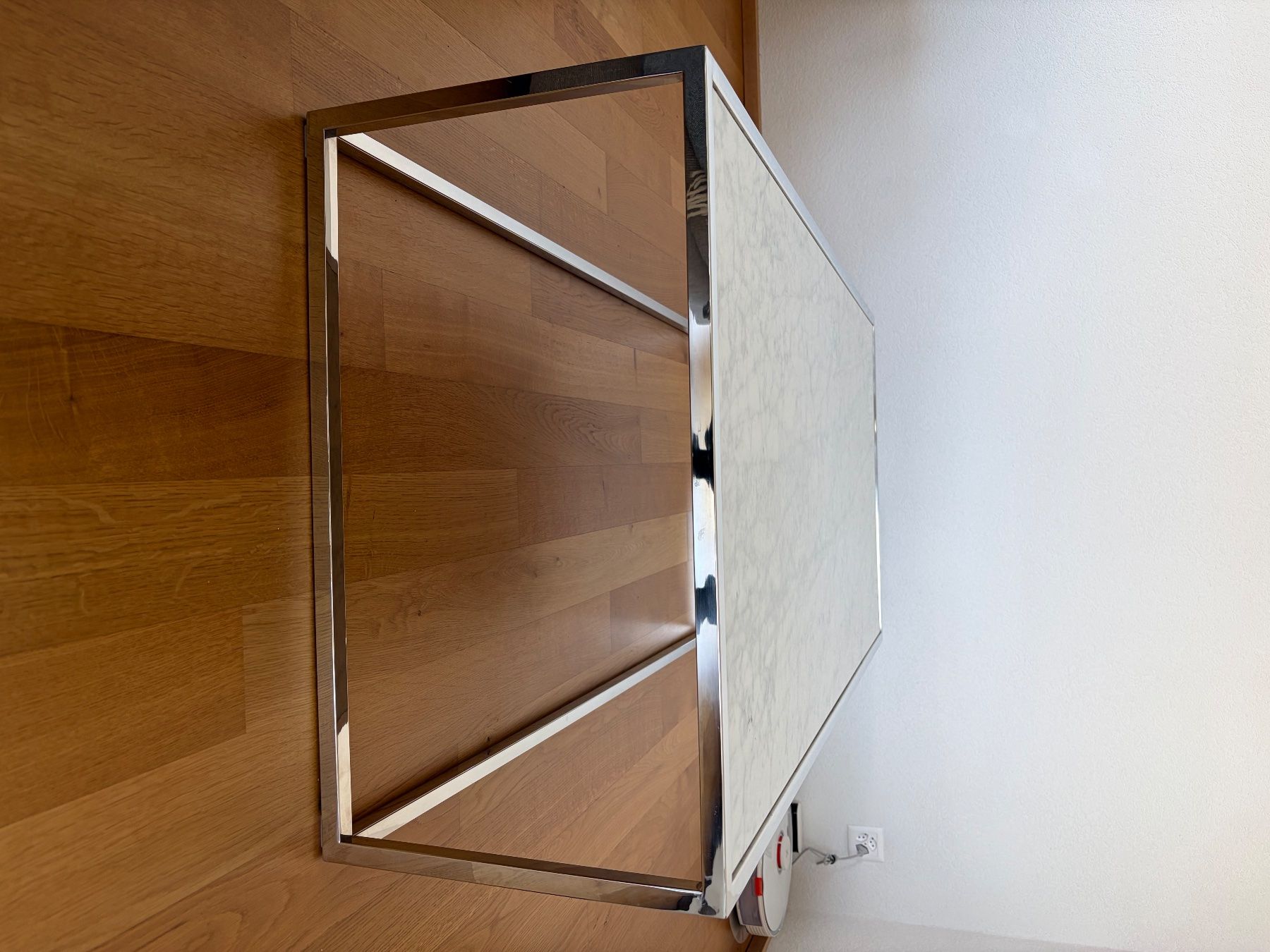 Tavoli: Table basse marbre plateau métal chromé comme neuf – Usato da Nyon venduto da tet_gj7w 2