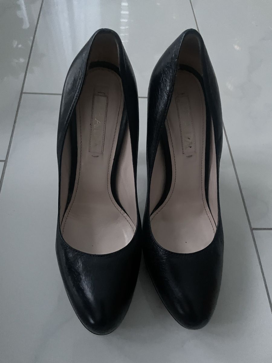 Prada Scarpe da donna: Gr.39,5 klassische Prada Schuhe mit Plateau – Usato da Au ZH venduto da Daiga 2