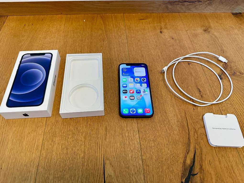 Apple Portables: iPhone 12 128 GB – D'occasion à Unterkulm par X___X