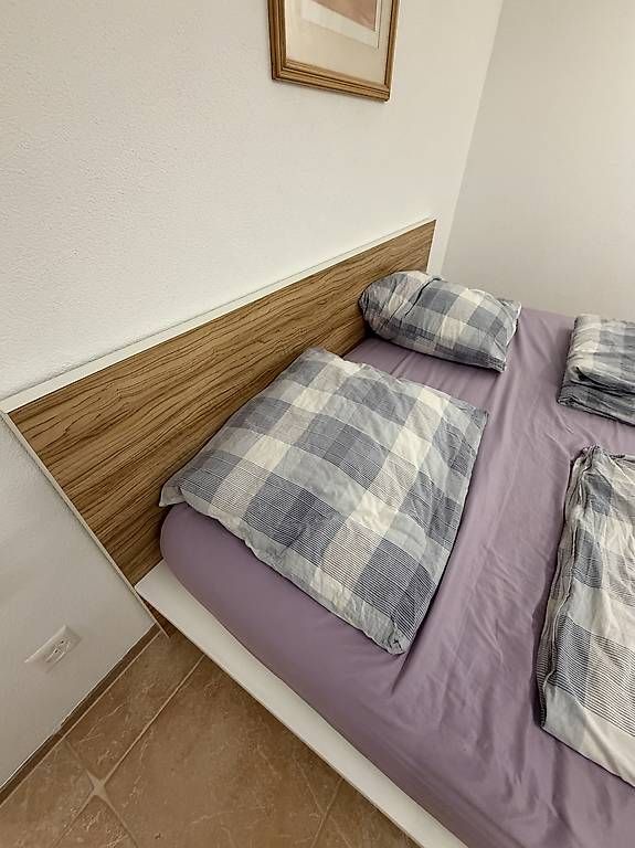 Letti: Bett 200x200cm mit Matratze – Usato da Benken ZH venduto da dan_wm7m 1