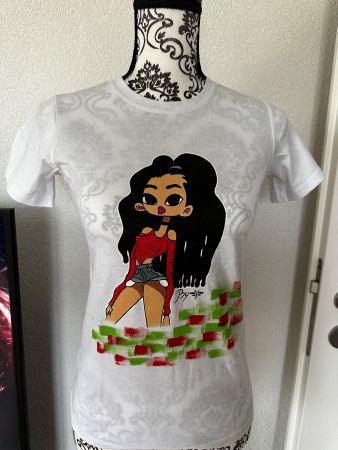T-shirt hand made
