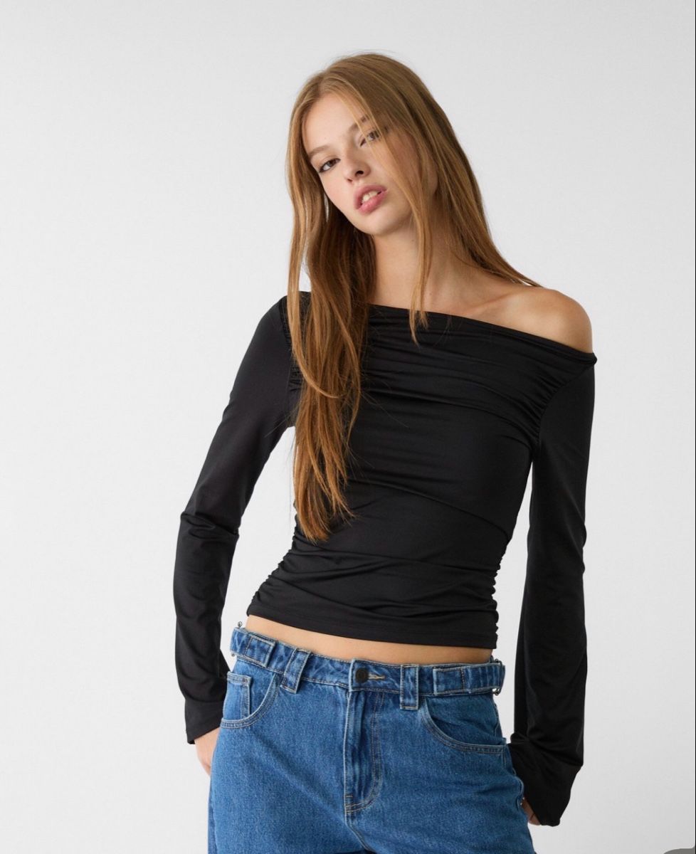 Stradivarius Top: Damen Oberteil schwarz Grösse M neu – Usato da Münchenstein venduto da s0r4y4 1