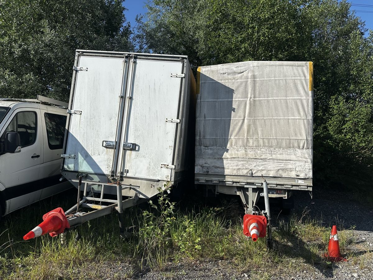 Anhänger: 2 Gute Anhänger  mit HB  – Gebraucht aus Luzern von Swiss-Garage