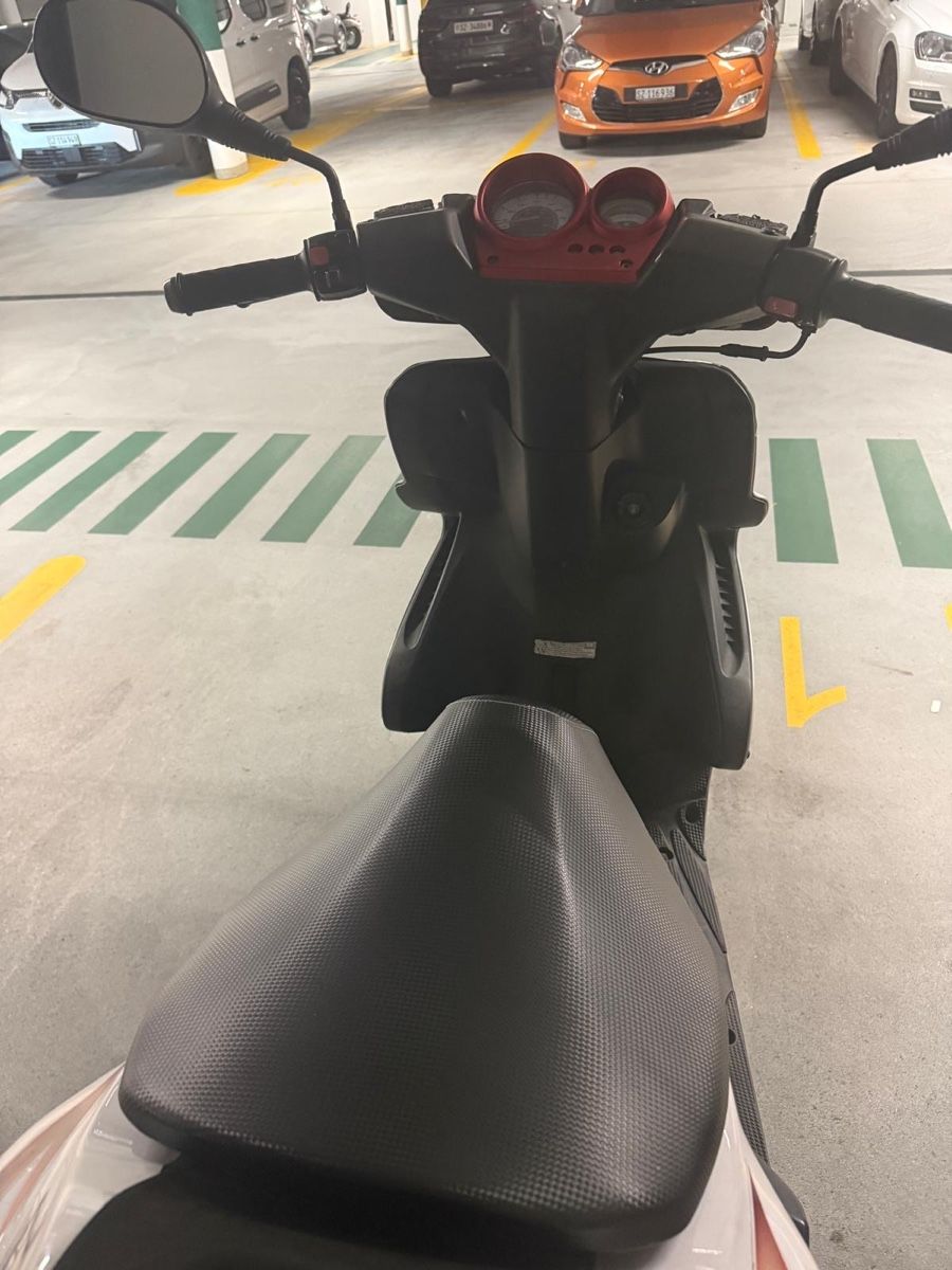 Yamaha Route: Roller Yamaha YQ50 – Défectueux à Brunnen par san_7gww 4