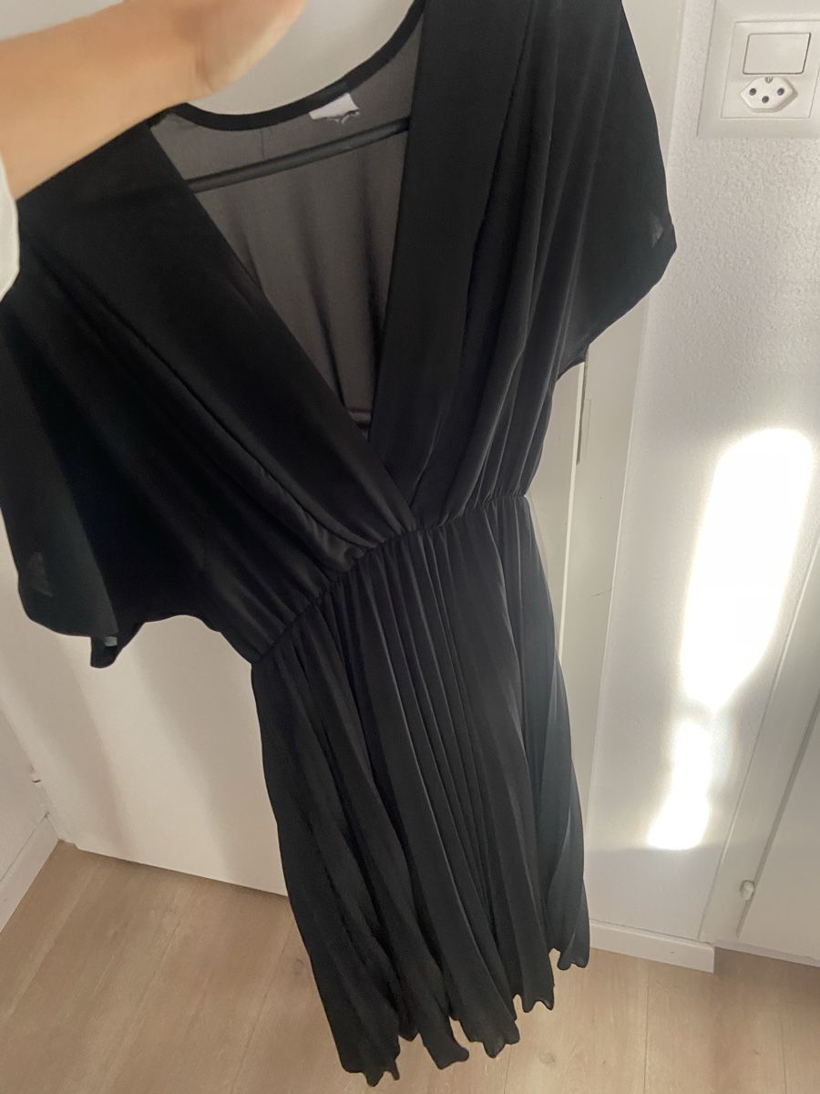 Kleider: Damen Kleid schwarz – Gebraucht aus Thun von Mare_Pia 2